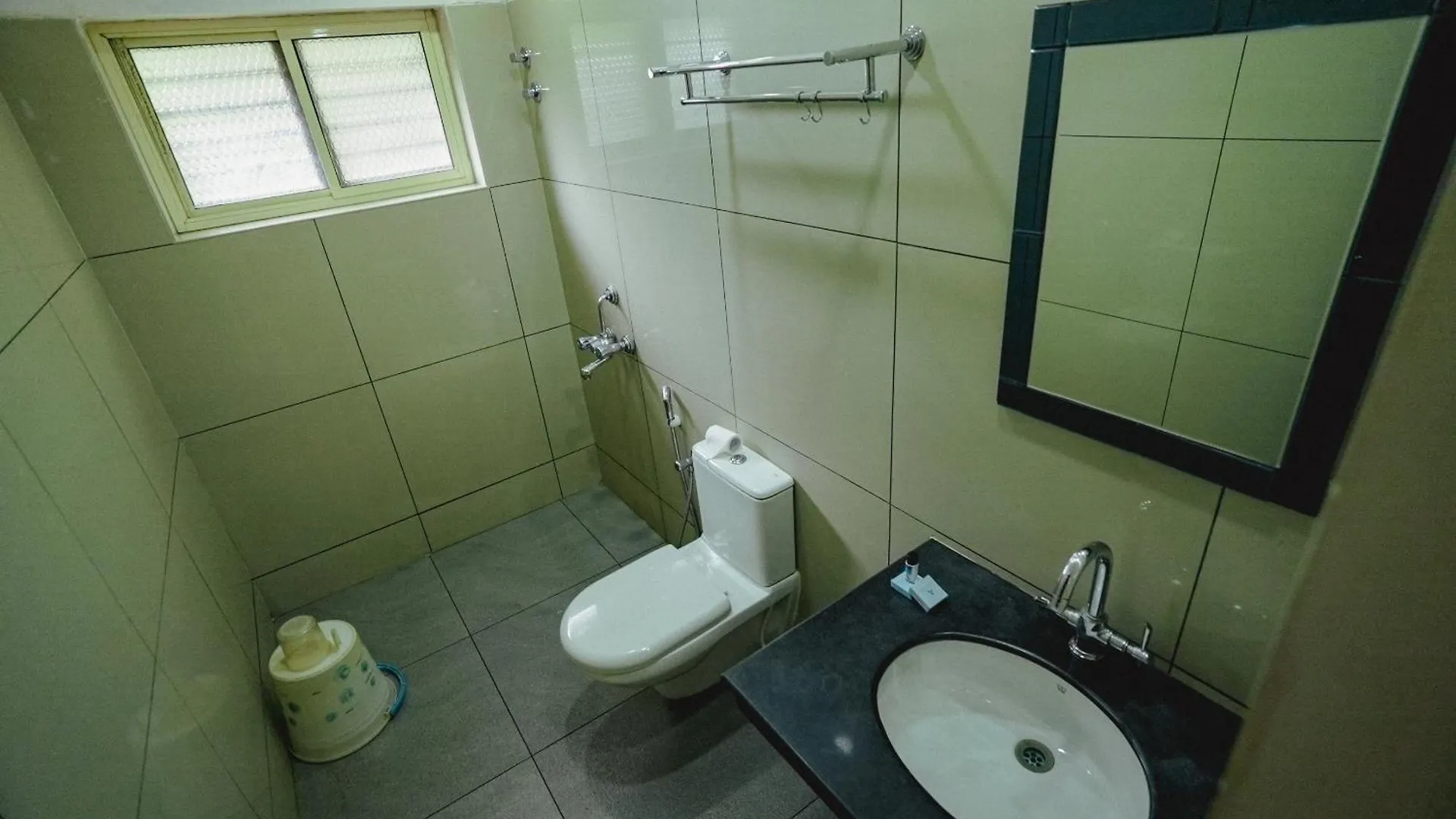 Clafouti Beach Resort - A Seafacing Resort Varkala 3*,
