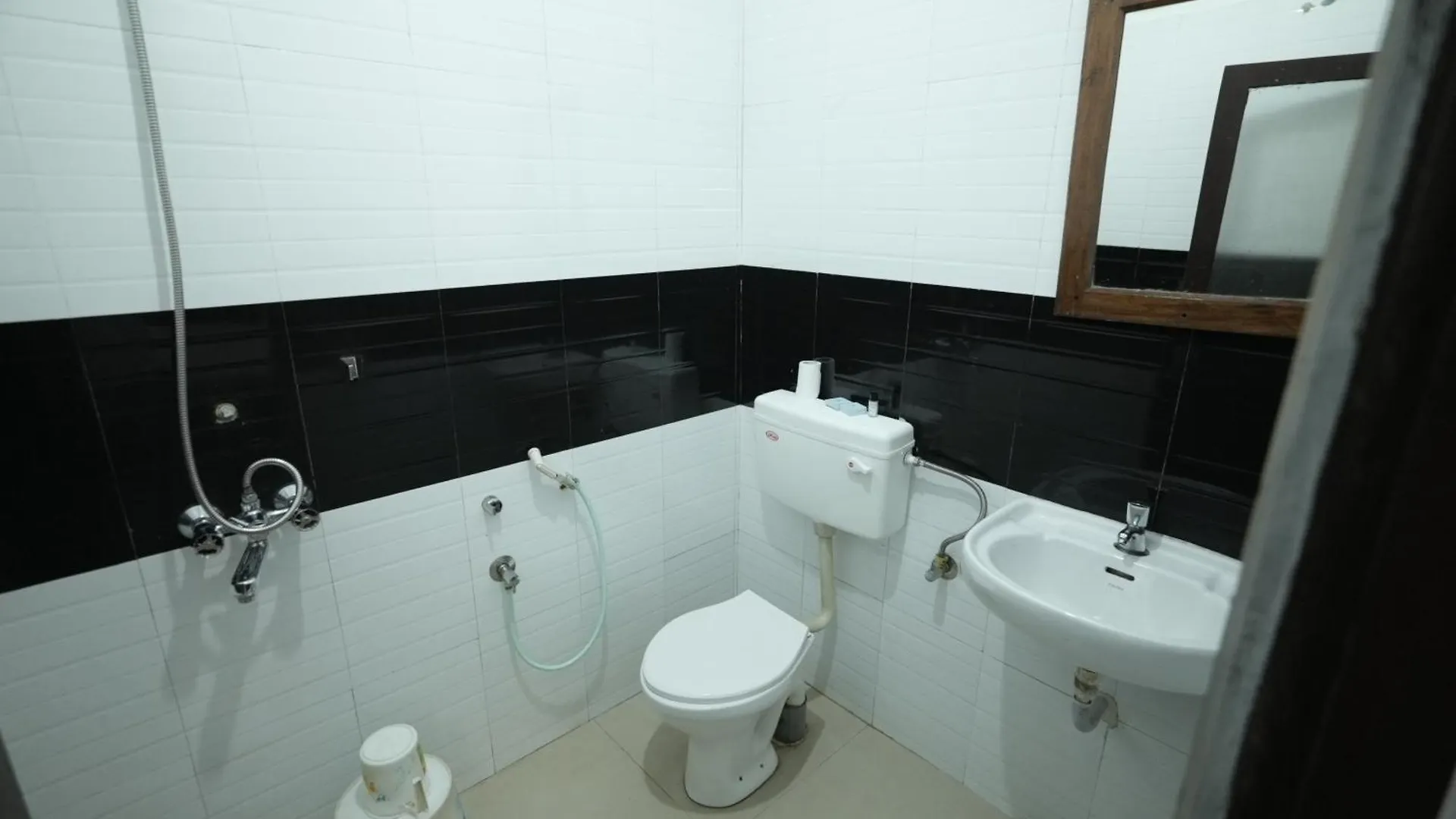 Clafouti Beach Resort - A Seafacing Resort Varkala 3*,  India